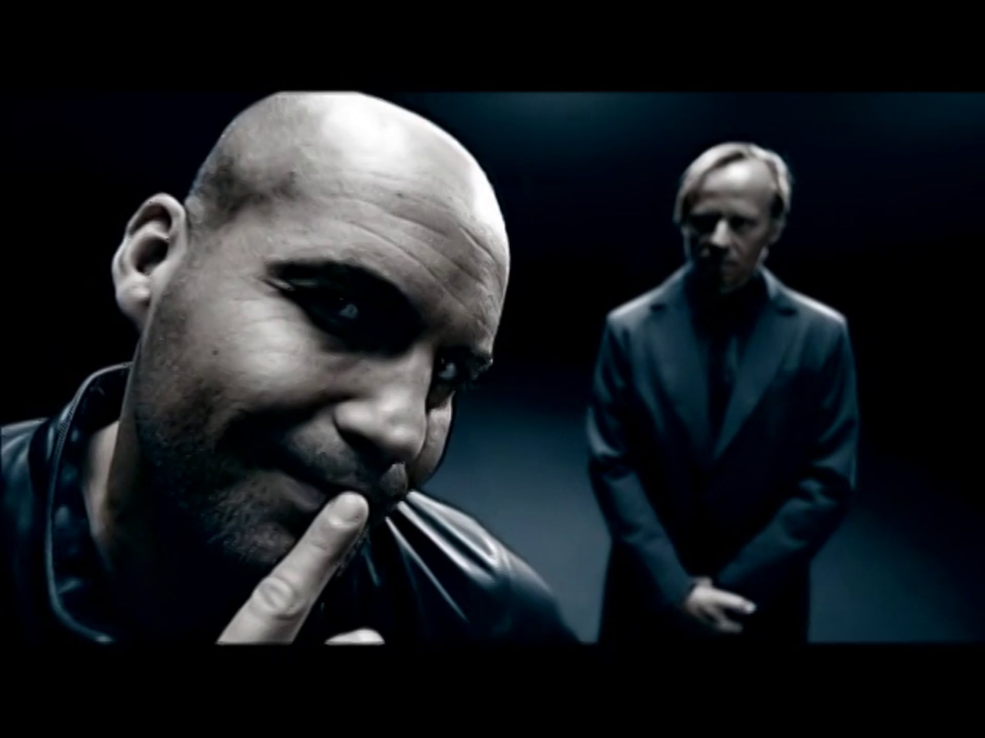 PORSCHE DESIGN – The Battle