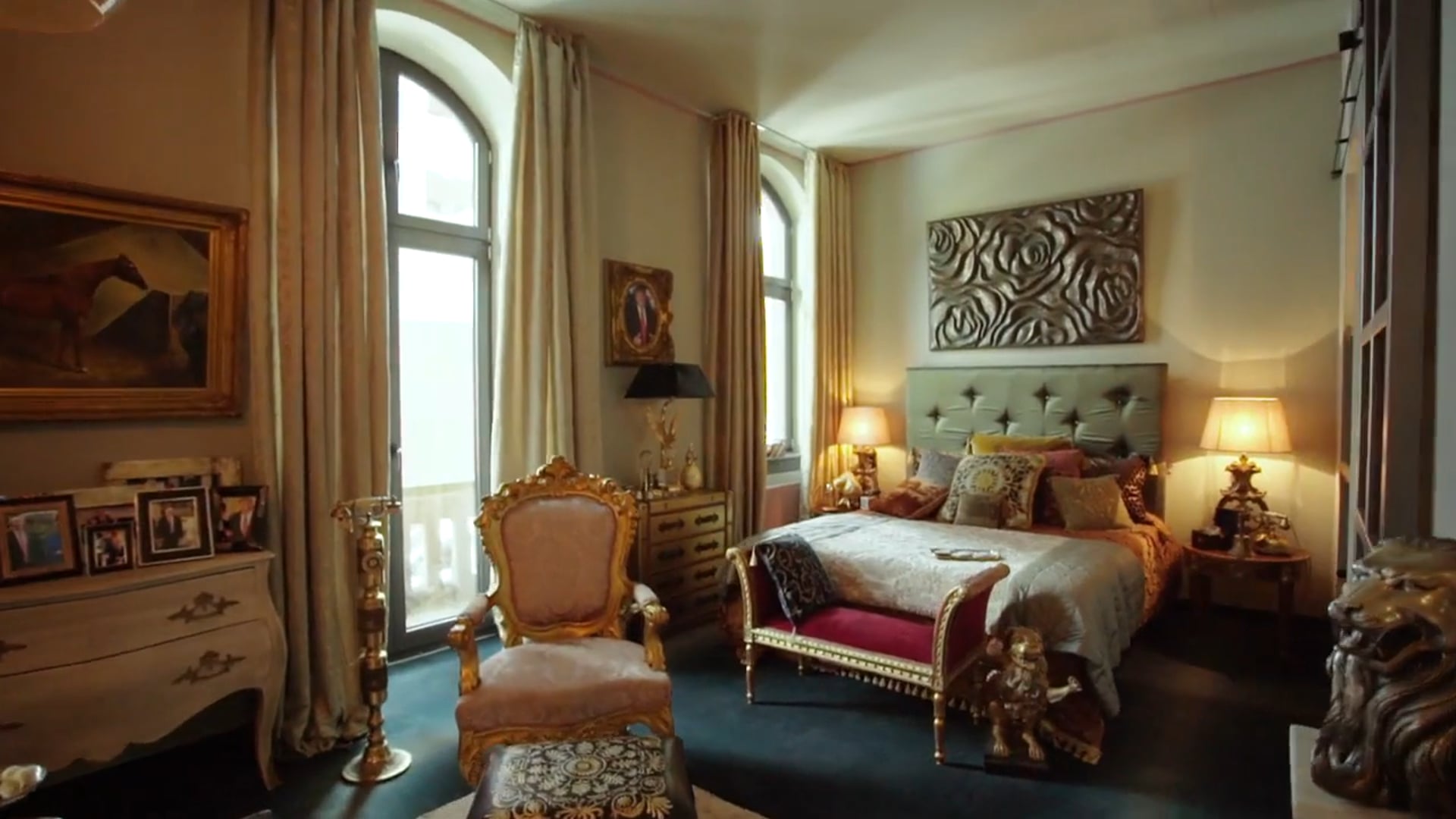 25hours – Trump-Suite
