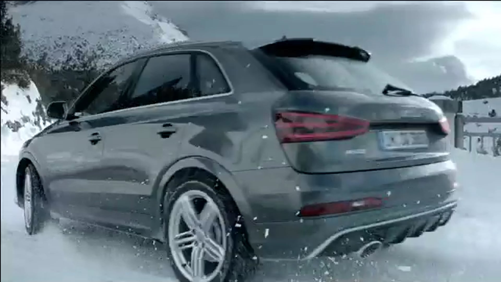 Audi RSQ3