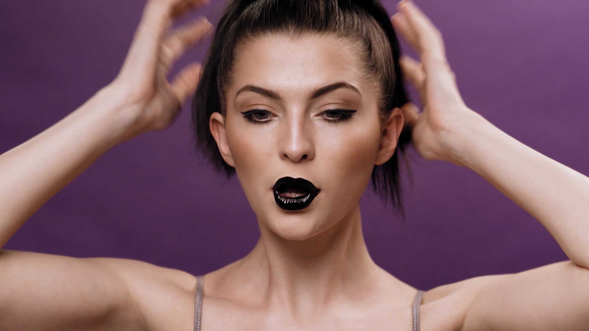 BeYu – Lips to dye