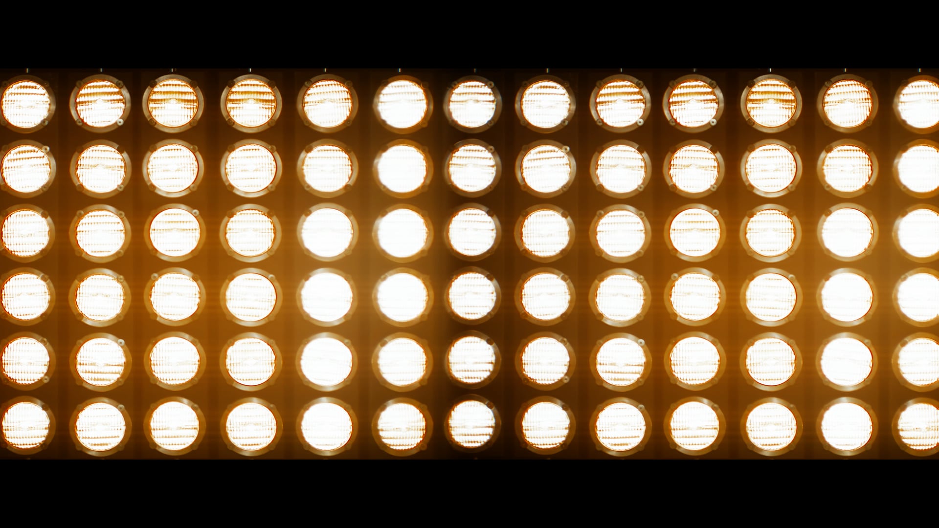 Monet feat Lune – Spotlight (Not Released)