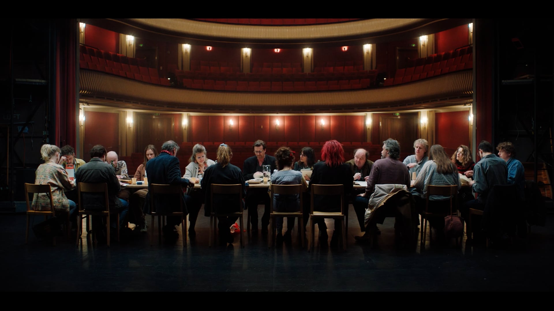 Moskau Einfach – Trailer