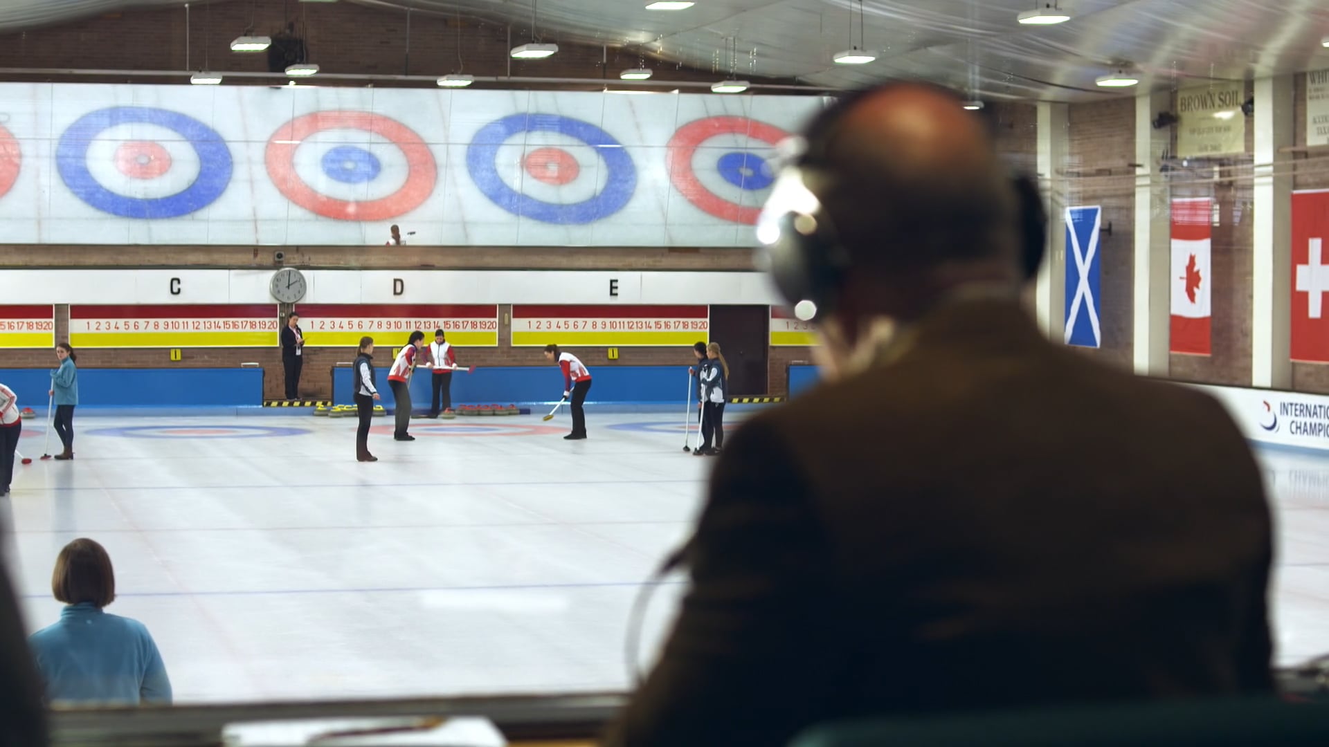 Specsavers – Curling