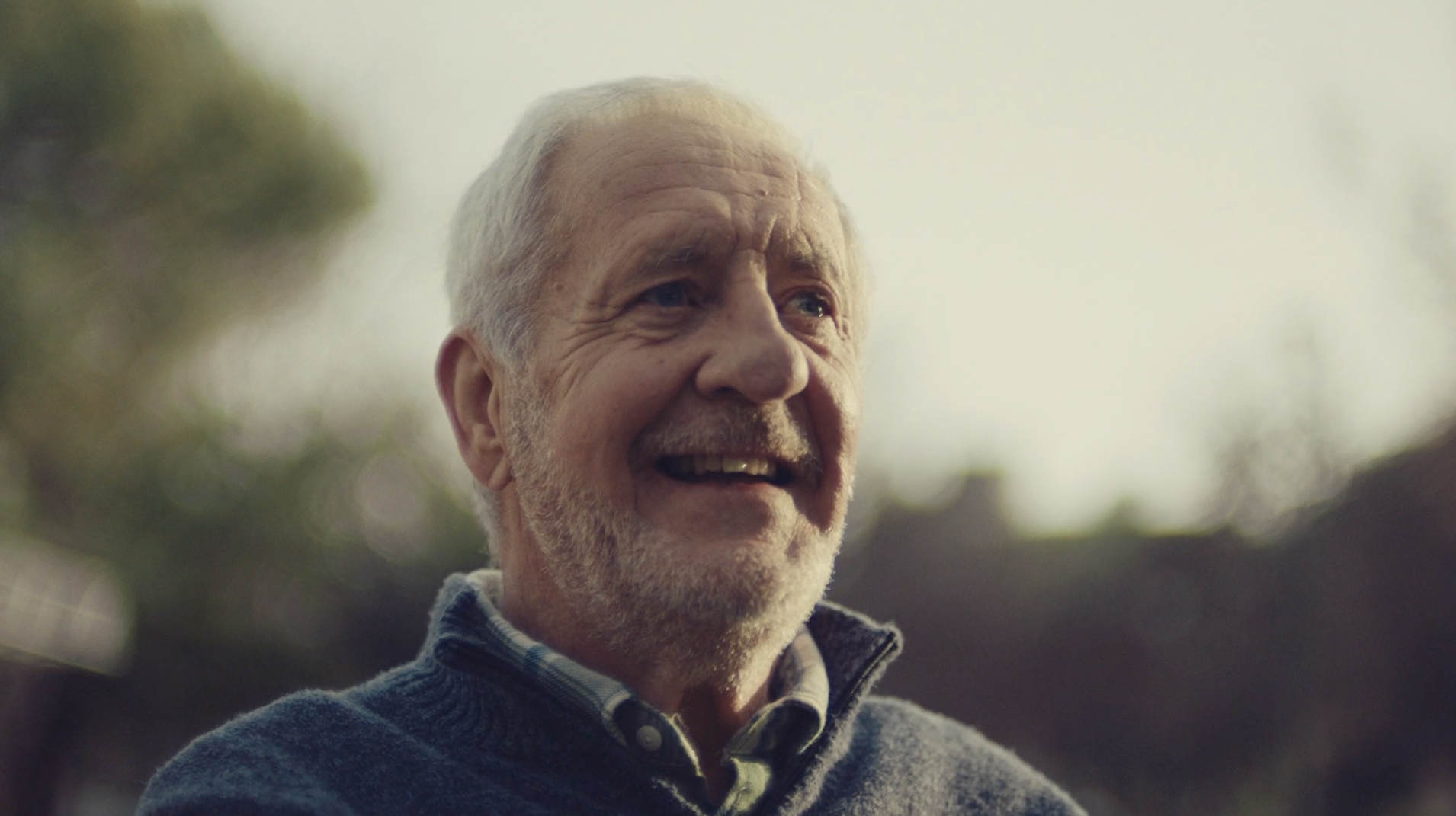 ERSTE BANK – Live life more open