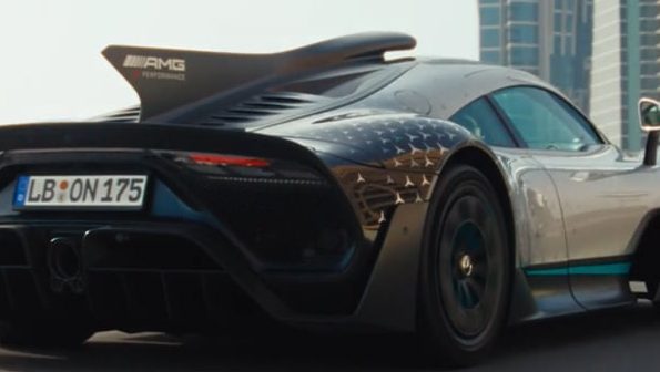 Mercedes-AMG ONE 9×16