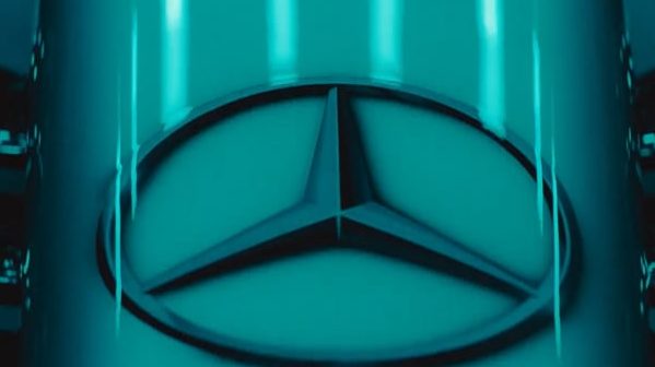 Mercedes-AMG ONE TEASER 1 9×16