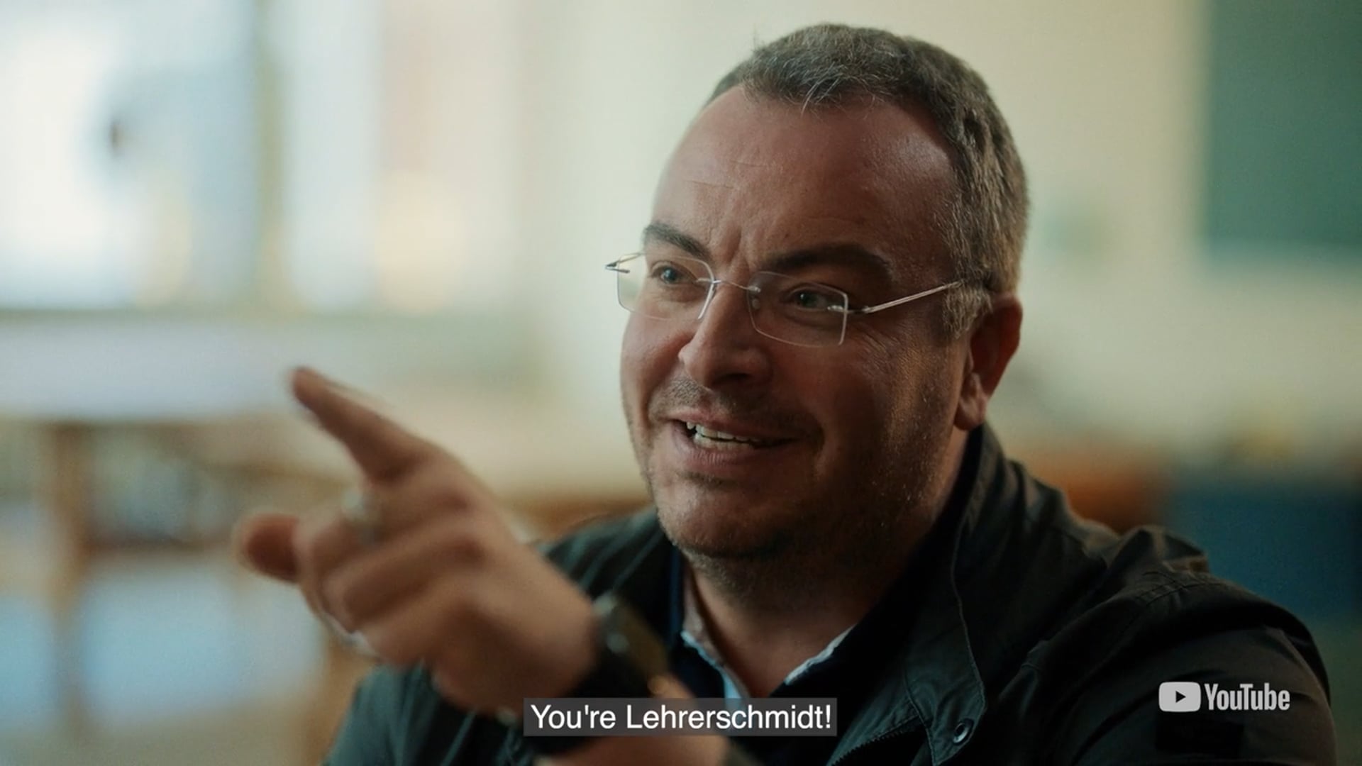 YOUTUBE – Lehrer Schmidt