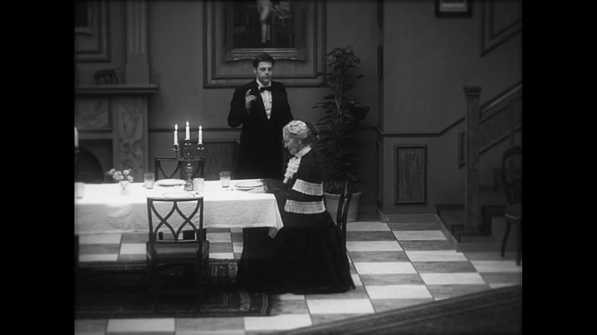 HEAD & SHOULDERS – Dinner for one