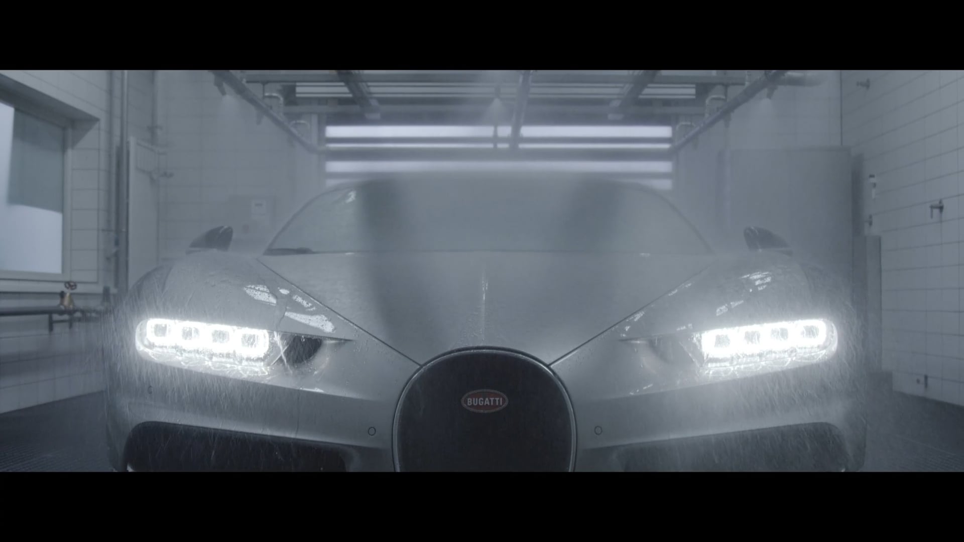 BUGATTI – Birth of the chiron