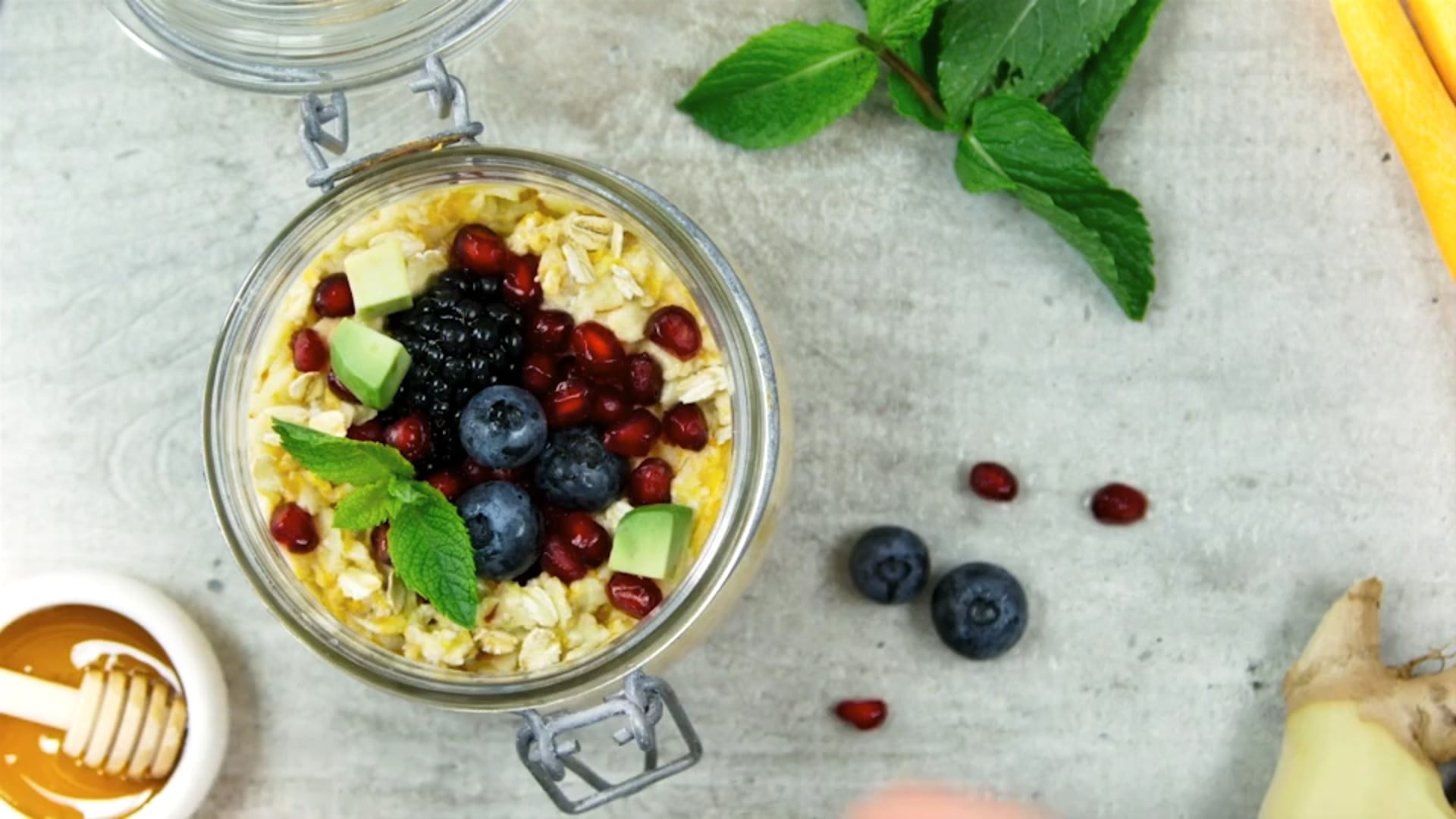 KÖLLN – Overnight Oats