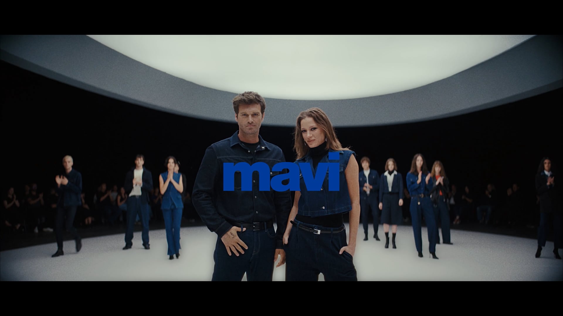 MAVI –  Dark