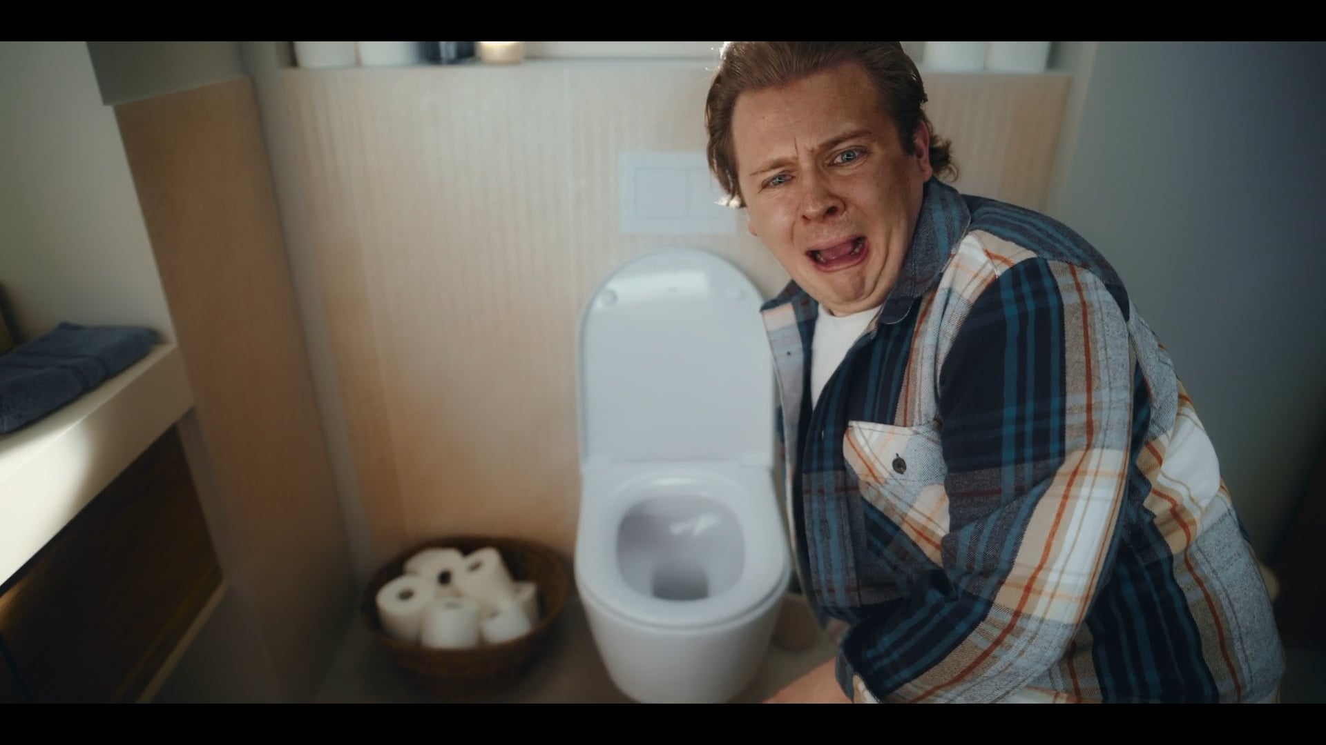 BREF – TOILET