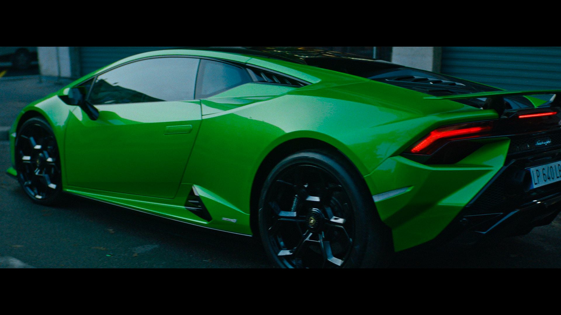 LAMBORGHINI – The Barber – A Christmas Story